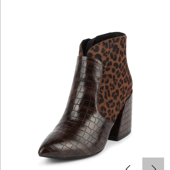 NEW • Jeffrey Campbell • Bentlee Cheetah Bootie 7 - Picture 2 of 5